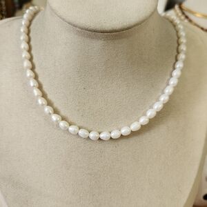 Gold Freshwater Pearls Necklace